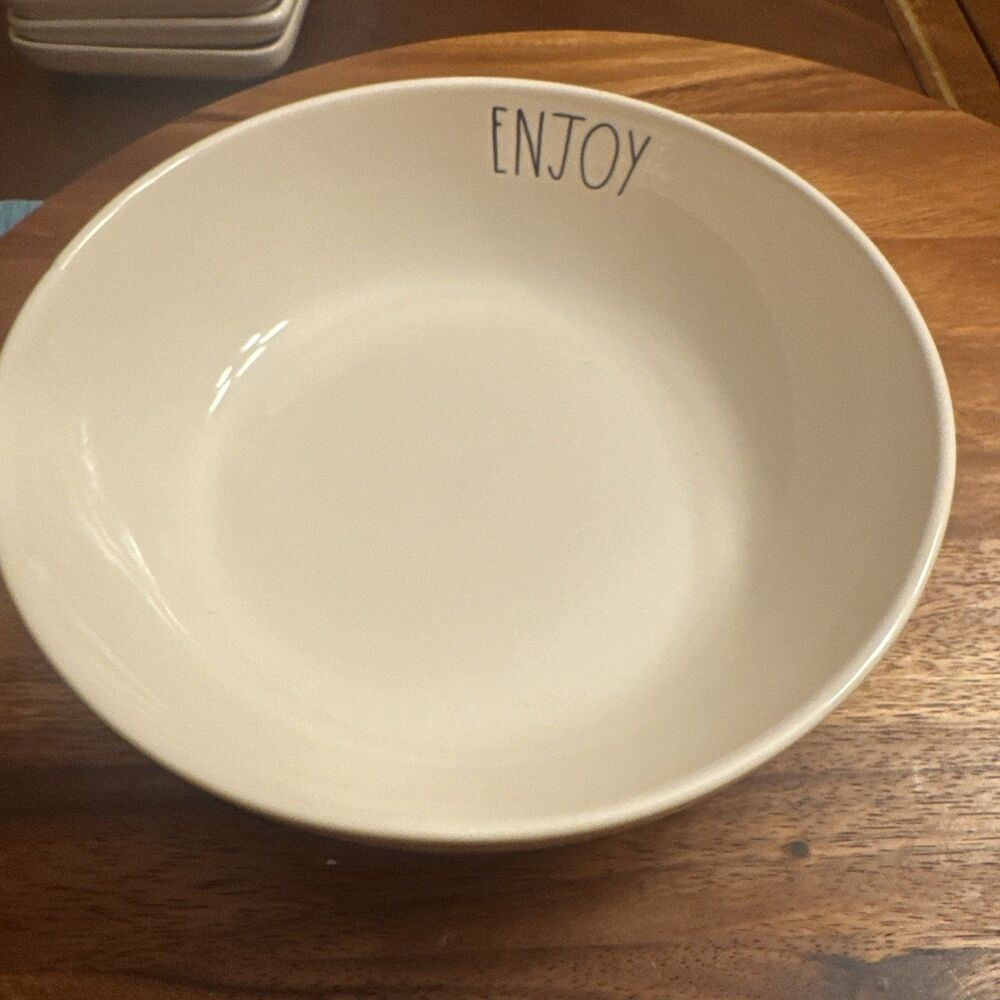 Individual Dinner Bowl Farmhouse by Magenta Enjoy - Picture 3 of 3